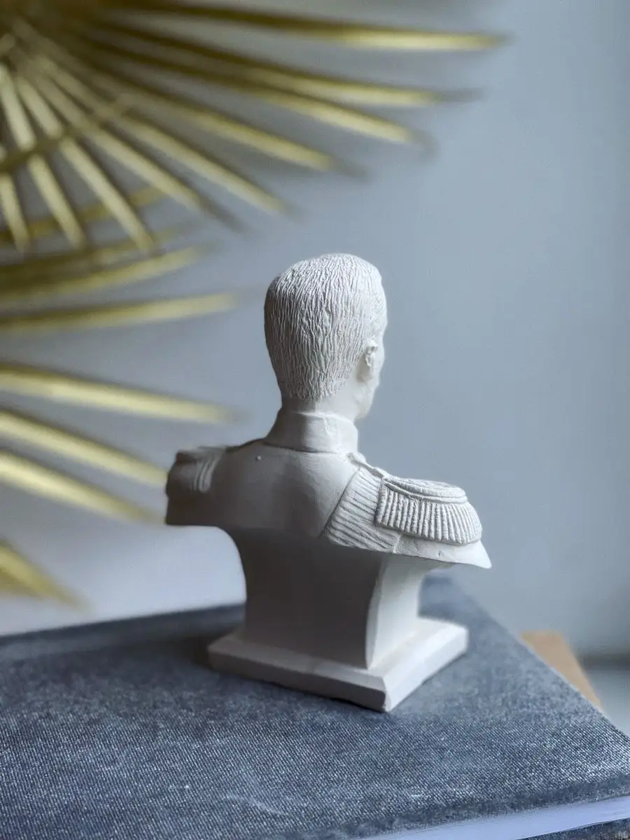 Бюст Николая 2 Второго — изображение 7